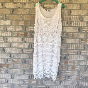 JEnnifer Lopez Lace dress